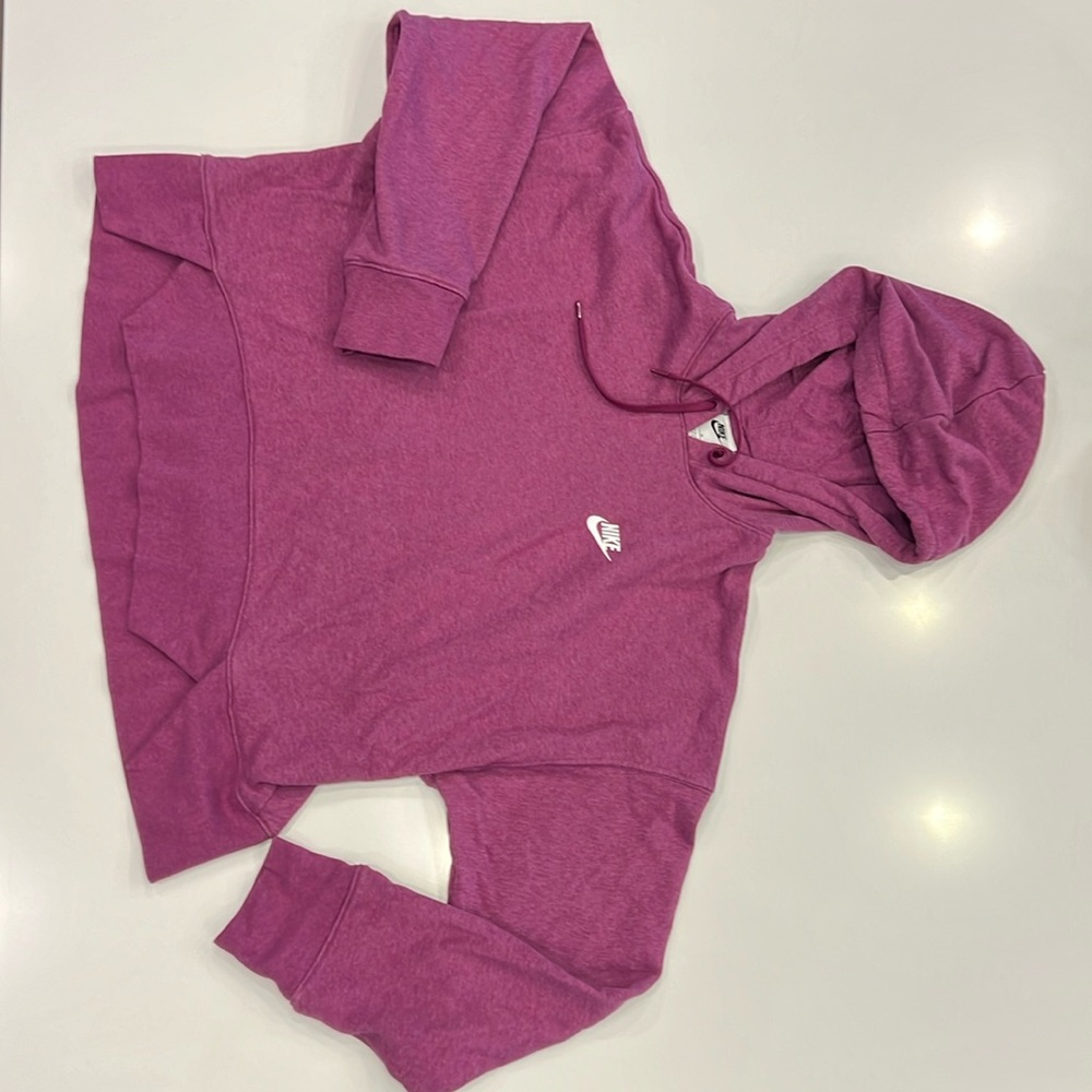 Women’s Nike hoodie sweatshirt size medium